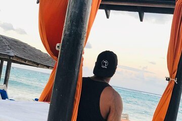 Bar Tour for Guys and Bachelor Parties